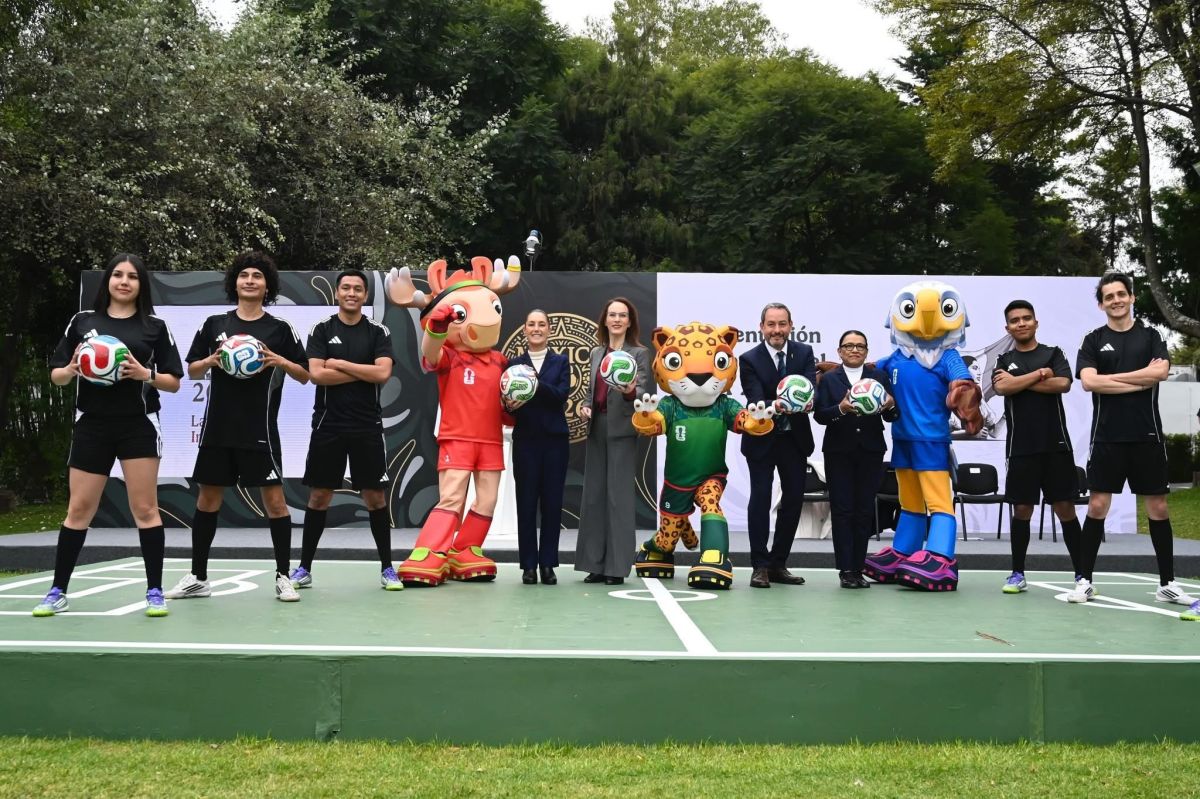 Presidenta presenta la Copa Mundial FIFA 2026 Presidenta presenta la Copa Mundial FIFA 2026