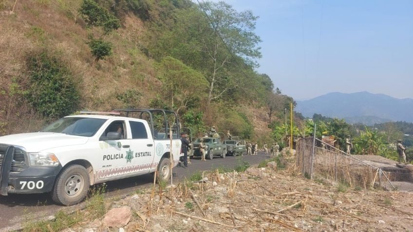 Atiende Guerrero a familias desplazadas en la Montaña baja Atiende Guerrero a familias desplazadas en la Montaña baja