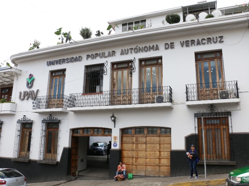 Incrementan 40% el salario de docentes de la UPAV Incrementan 40% el salario de docentes de la UPAV