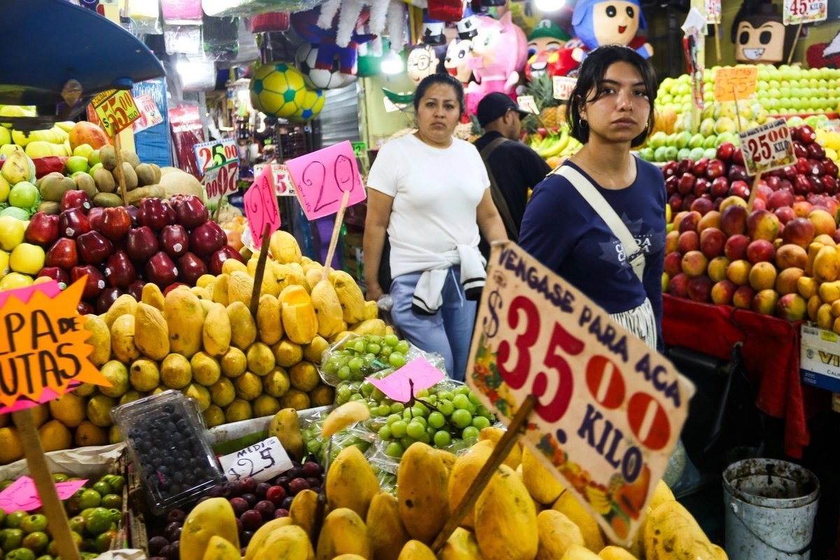 Baja la pobreza laboral en México Baja la pobreza laboral en México