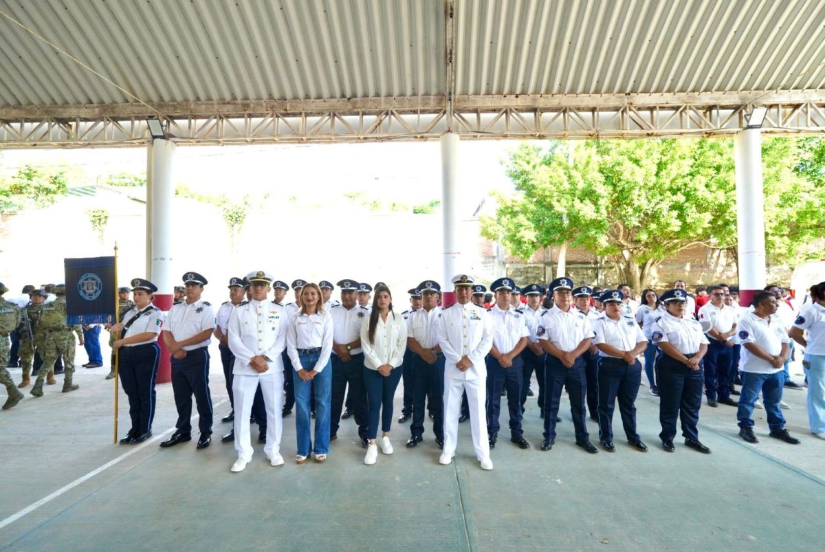 Poza Rica reconoce labor marítima Poza Rica reconoce labor marítima