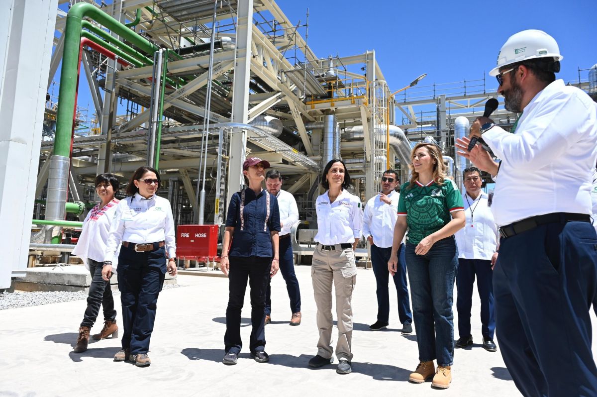 Inaugura Presidenta Central de Ciclo Combinado de CFE Inaugura Presidenta Central de Ciclo Combinado de CFE