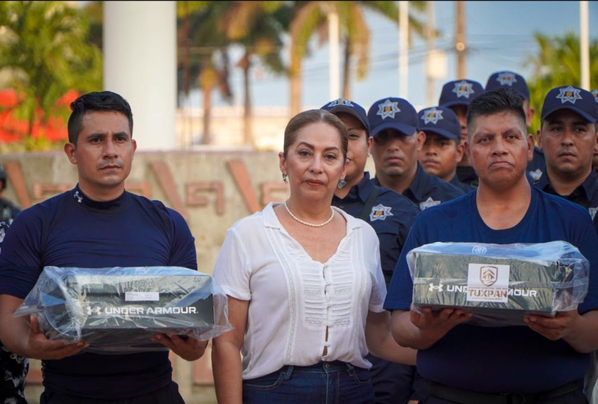 Exponen Violencia de género en Ayuntamiento de Tuxpan Exponen Violencia de género en Ayuntamiento de Tuxpan