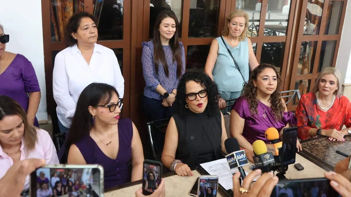 Denuncian regidoras violencia política Denuncian regidoras violencia política